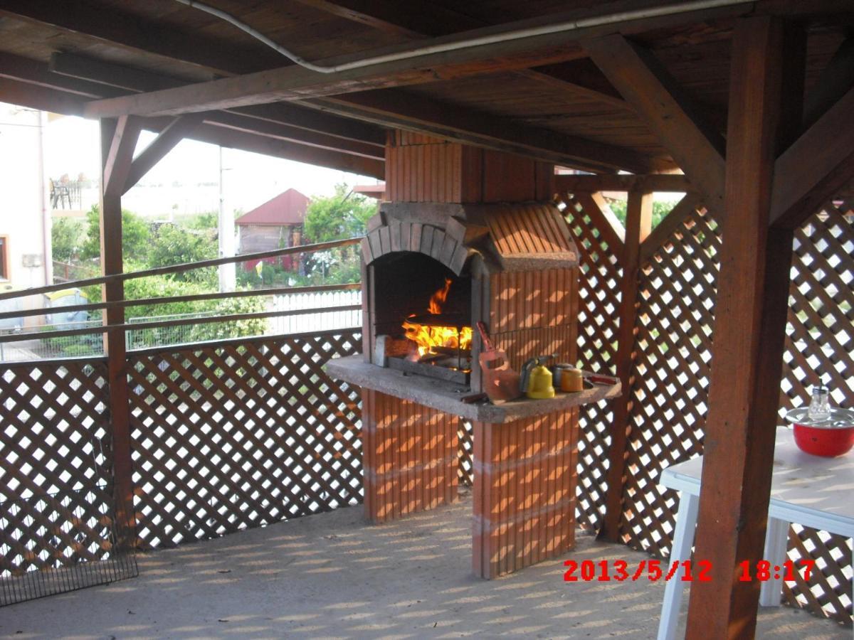 Casa Ciobi Două Mai Exterior foto